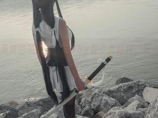 爱老师phd最新的照片，Kar98k在少女前线，超有代入感的捕捉！