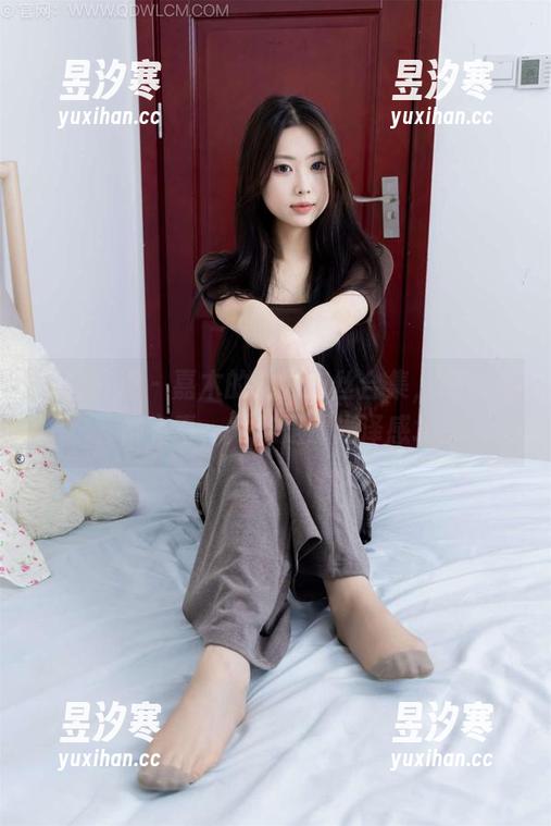物恋传媒 - 嘉木的油亮肉丝合集，怎么看都有毒，尤其是那光泽感...