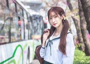 私房却不私，王羽杉的套图合集让人停不下来了。