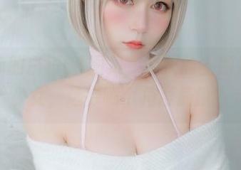 定制你的白银81图集，今天的主题是轰龙少女，选择哪个角度最撩？