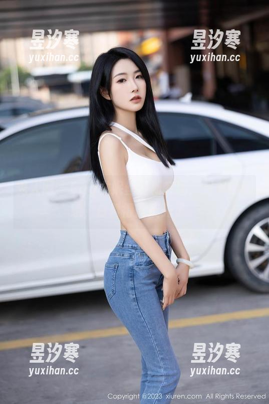 秀人网 - Egg尤妮丝最新套图：足下的诱惑，白皙得能反光了。