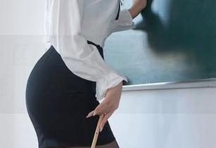 秀人网 – 区静瑶白裙系列：每一张都是资源，要不贴心点直接送你？
