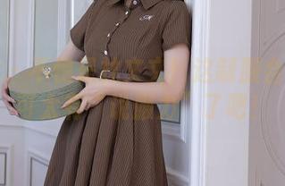 秀人网 – 不愧是林文文！这制服合集作品可太有“说服力”了吧！