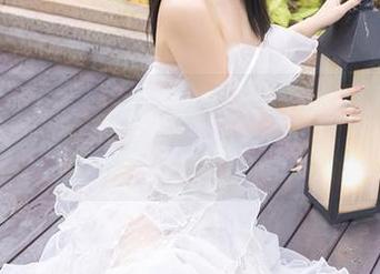秀人网 – 汐汐baby的私拍作品：高跟鞋让她越来越高，我的审美飞起！