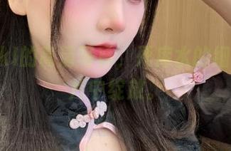 秋山AkI的高清写真，死库水的细节在照片中绽放。