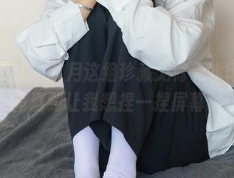 绮梦摄影 – 秋月这组珍藏无修无水印版，高清到让我想捏一捏屏幕。
