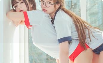 菠萝社 – Barbie可儿在内衣里的那一瞬，原图我爱得不行，壁纸是必须的！