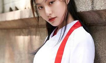 蜜桃社 – 网盘里的静香Mandy：婚纱发光，感性走起！