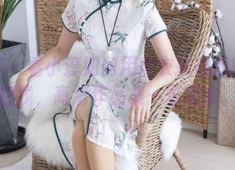 袜啵啵 – 看小淳如何用皮衣挑战我的审美底线，高清作品集一览无余。