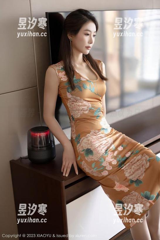 语画界 - 章芃芃的礼服图集：别以为只有公主才配穿！