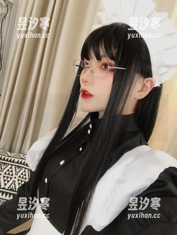 起起子vvvv 不一样的办公室,一位叫起起子vvvv的博主带你嗨翻天,作品集下载开启快乐模式!