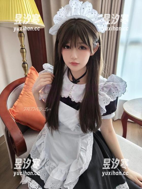 精选照片大揭密：迷之呆梨的吉他妹妹，你要不要也来一张？