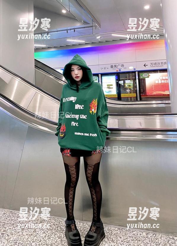 微密圈 - 陈佩奇的圈子：给老婆点赞的套图合集，靠谱吗？