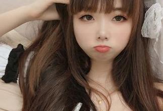 哦，雪琪SAMA的全套制服写真，随便个角度都让人多想一会儿。
